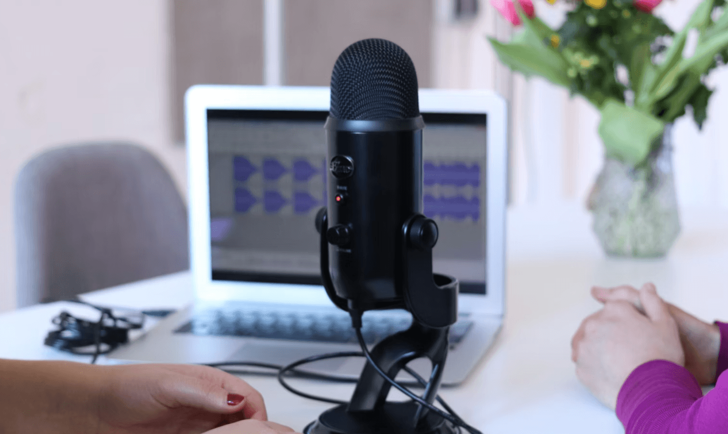 Turn One-Time Creator Bookings Into Repeat Clients